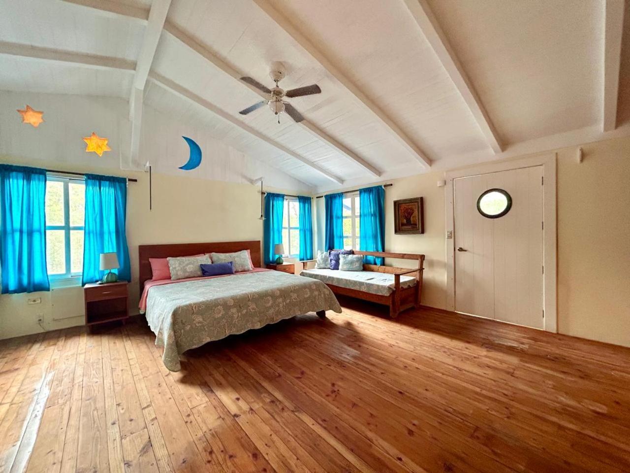Bed and Breakfast Casa Kubler Пуерто-Айора Екстер'єр фото